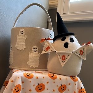 “ Limited “  Linen new W/O tags Halloween tote
